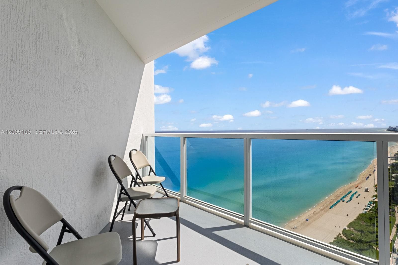 La Perla · #3301 in Sunny Isles Beach - Photo 27