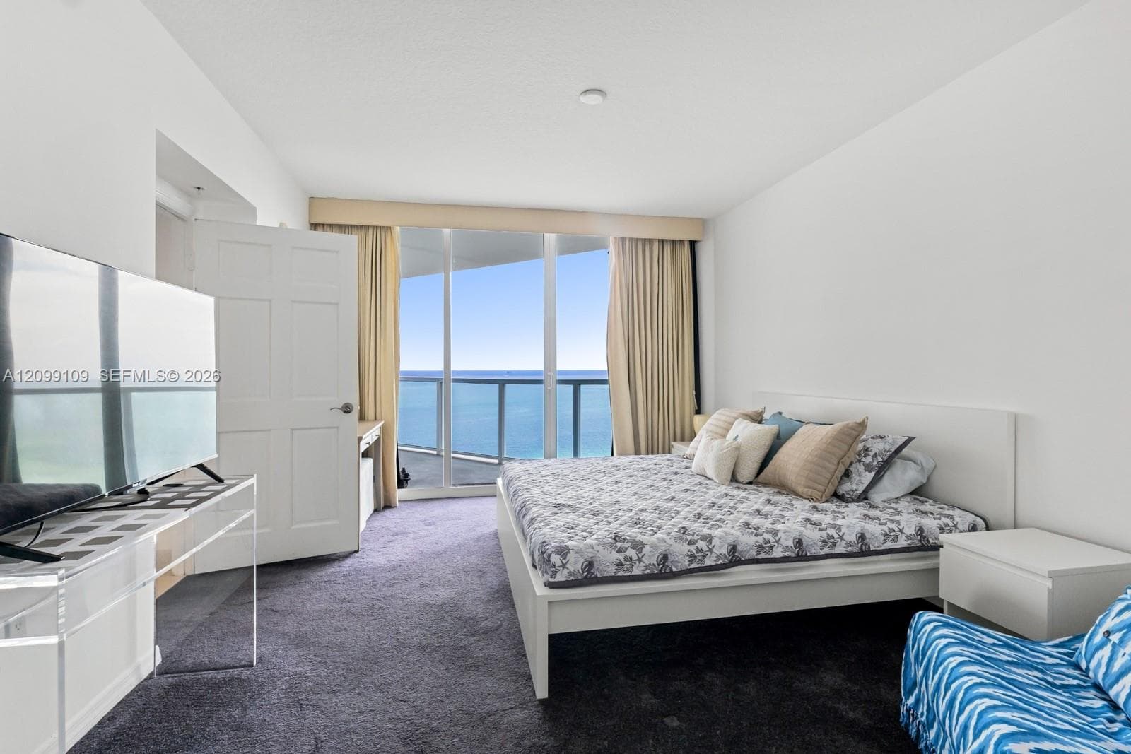 La Perla · #3301 in Sunny Isles Beach - Photo 12