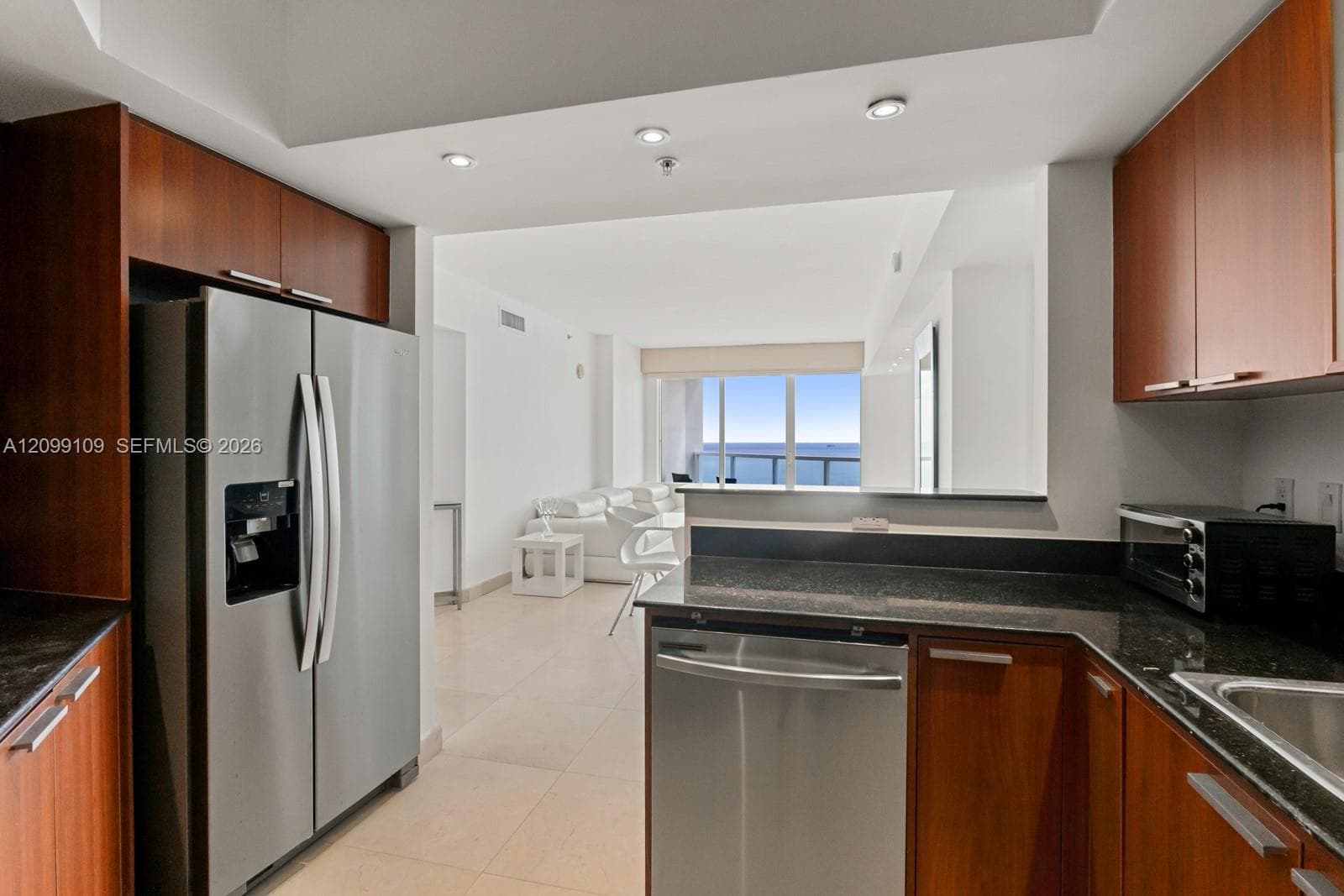 La Perla · #3301 in Sunny Isles Beach - Photo 10