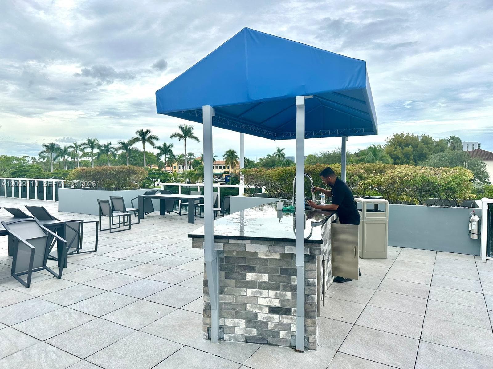 BAR B Q