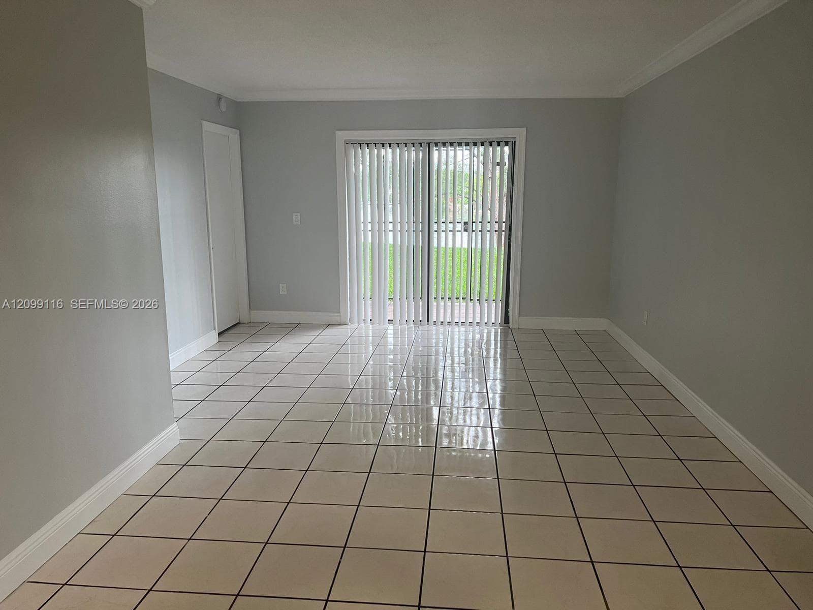 LAGO GRANDE CONDO THREE C · #41-101 in Hialeah - Photo 17