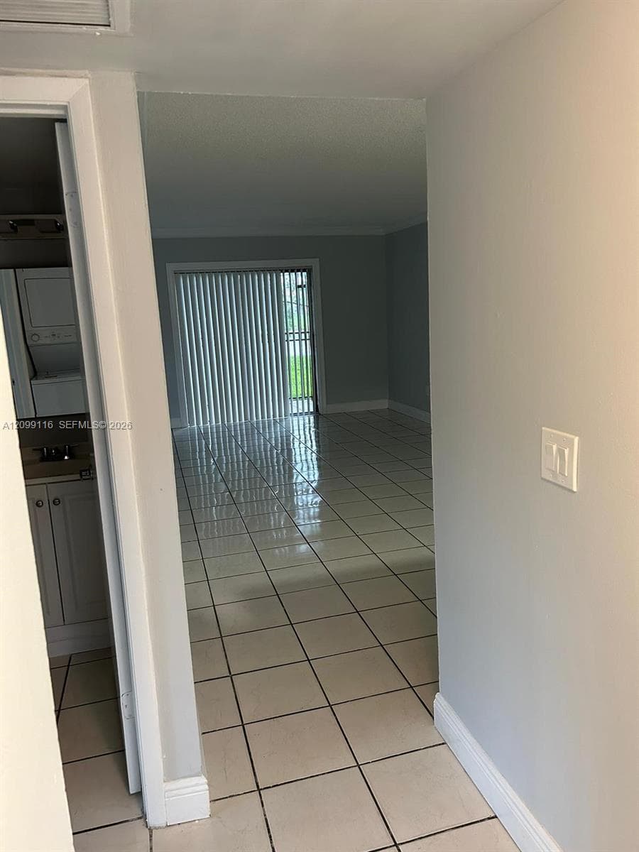 LAGO GRANDE CONDO THREE C · #41-101 in Hialeah - Photo 8