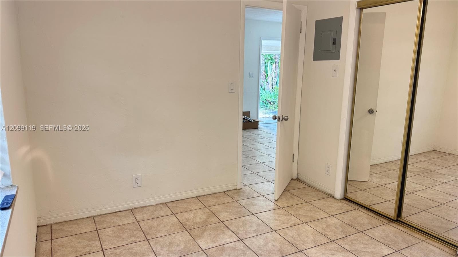 HOLLYWOOD ANNEX · #1 in Hallandale Beach - Photo 7