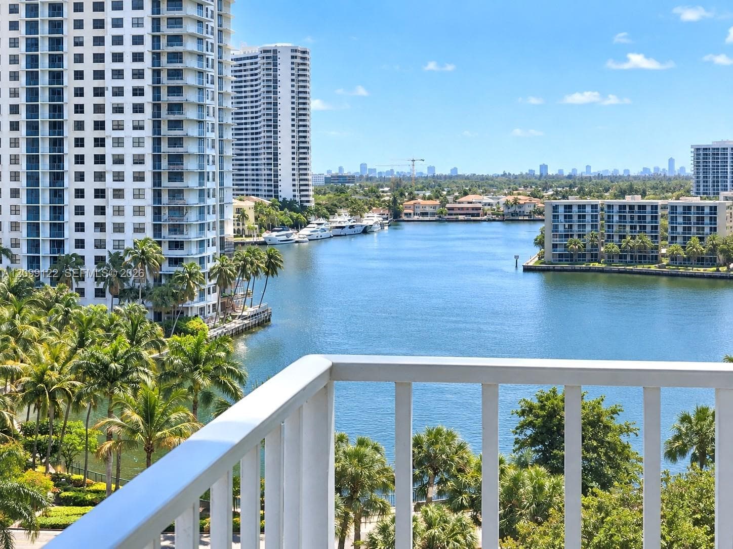 ADMIRALS PORT CONDO WEST · #905E in Aventura - Photo 3