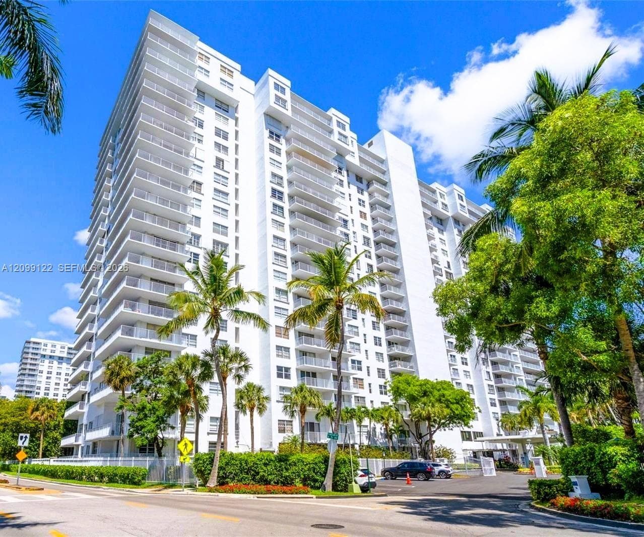 ADMIRALS PORT CONDO WEST · #905E in Aventura - Photo 20