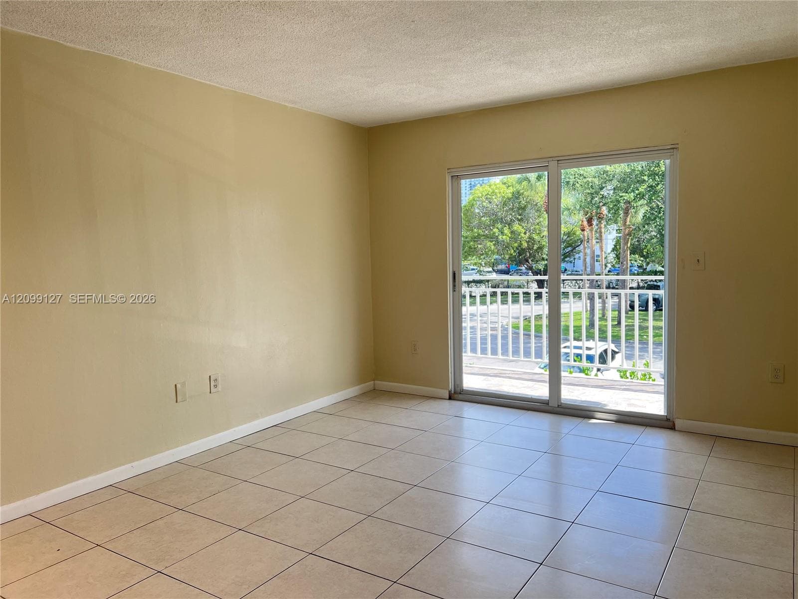 GREYNOLDS PARK GARDENS · #210 in North Miami Beach - Photo 6