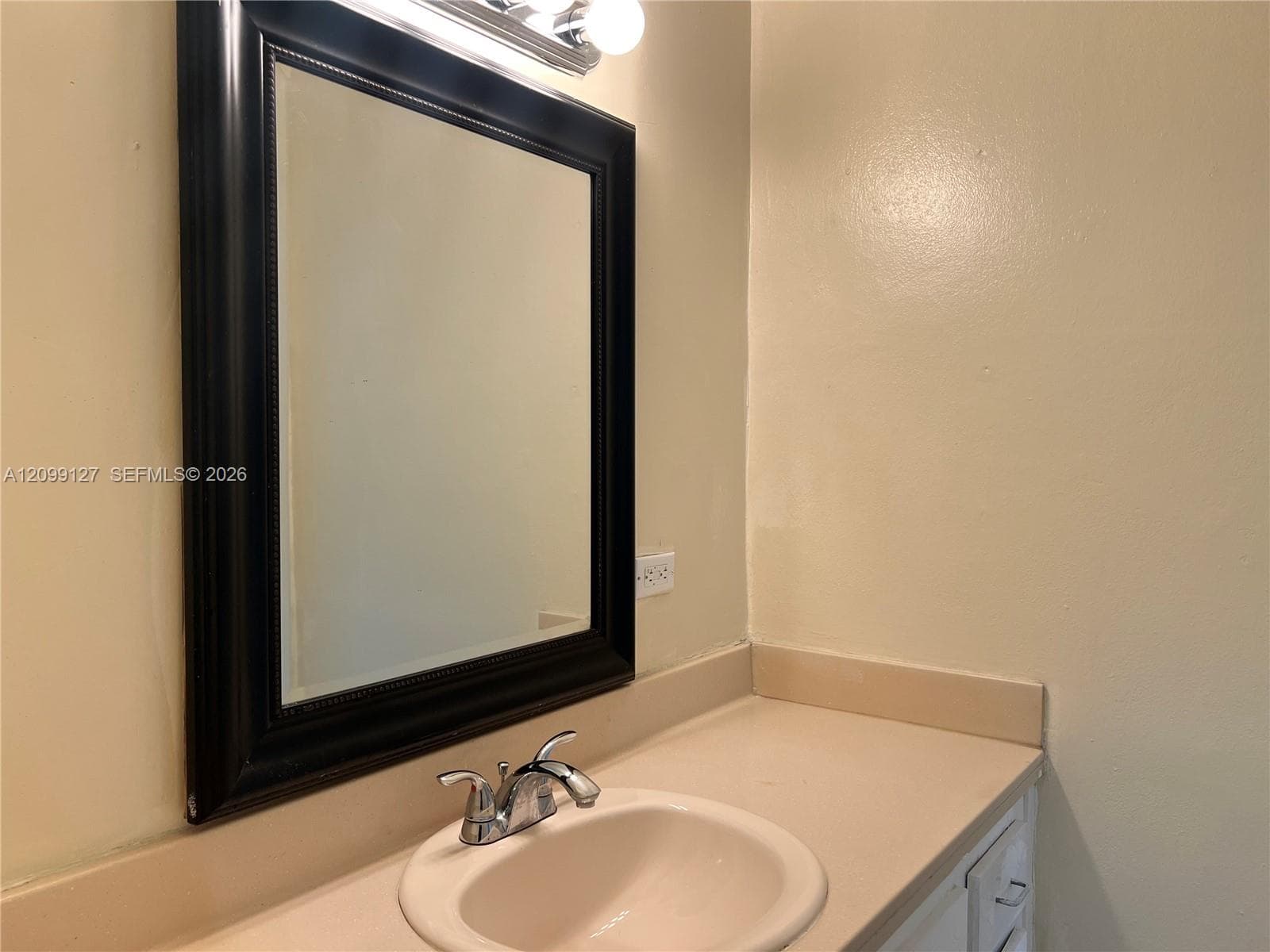 GREYNOLDS PARK GARDENS · #210 in North Miami Beach - Photo 11
