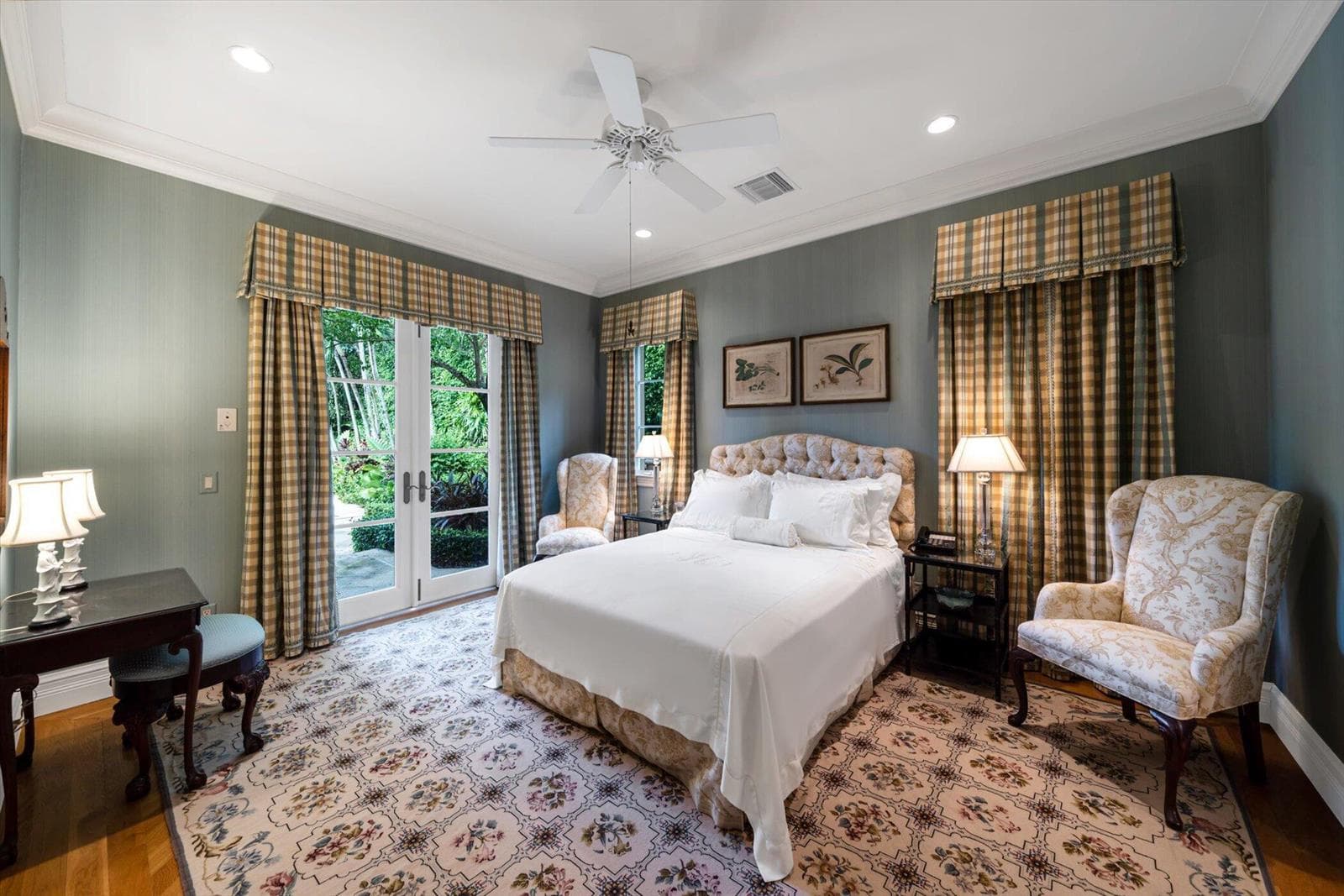 22-223-Coral-Ln-Palm-Beach-FL-11