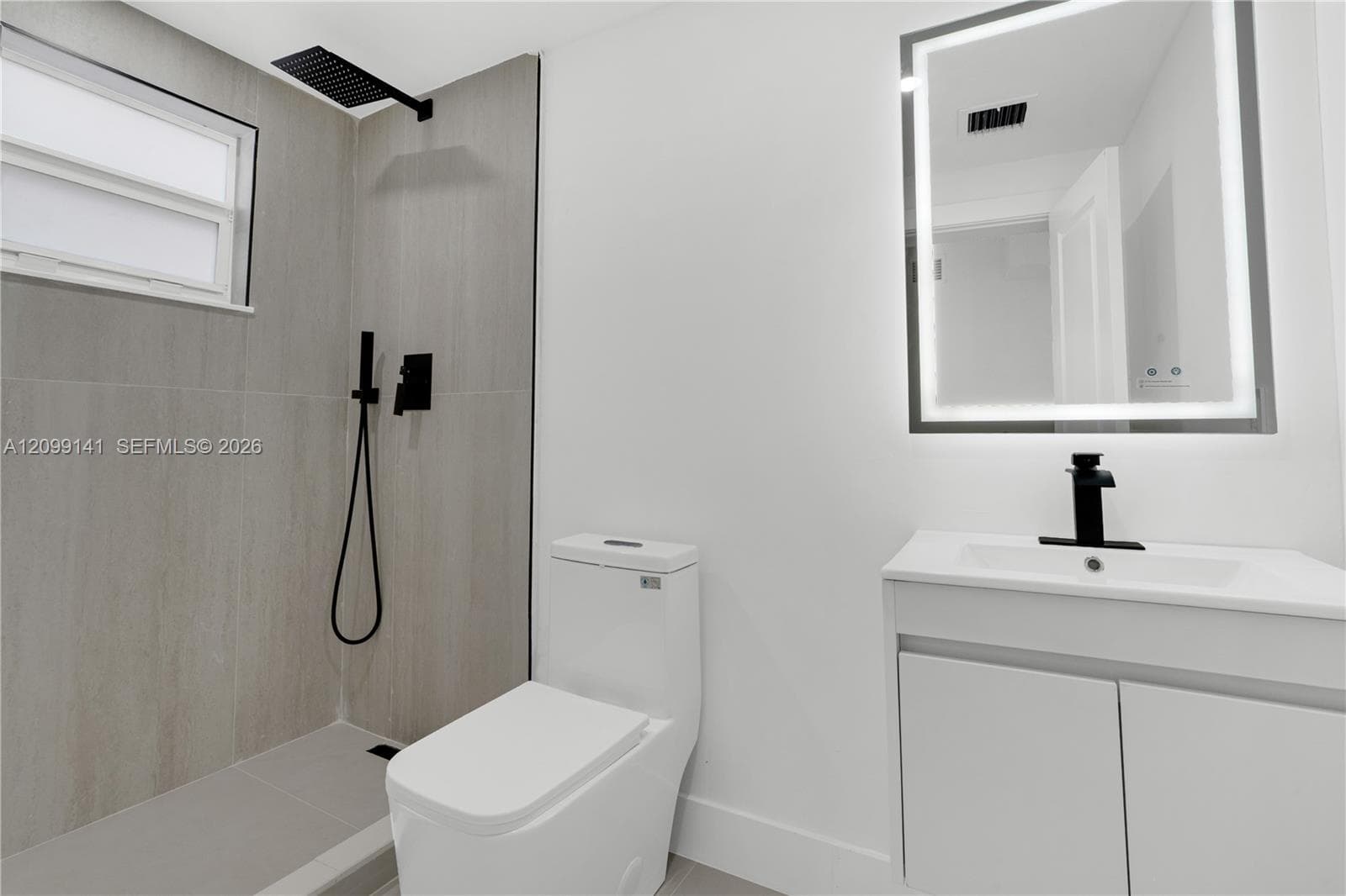 NEW BATHROOM #3