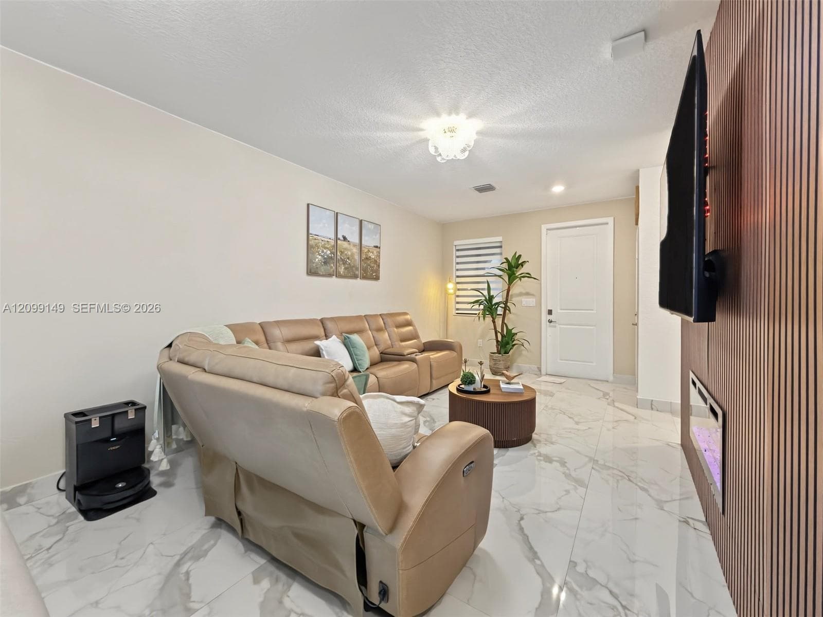 11266 SW 250th Ter photo 5
