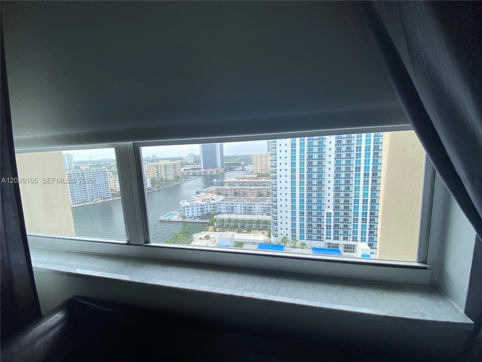 HEMISPHERES CONDO · #PHF in Hallandale Beach - Photo 33