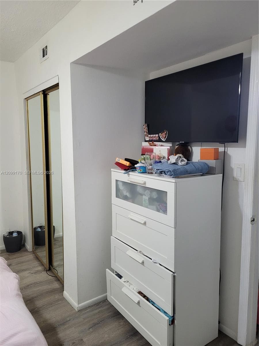 JADE WINDS · #615-1 in Miami - Photo 19