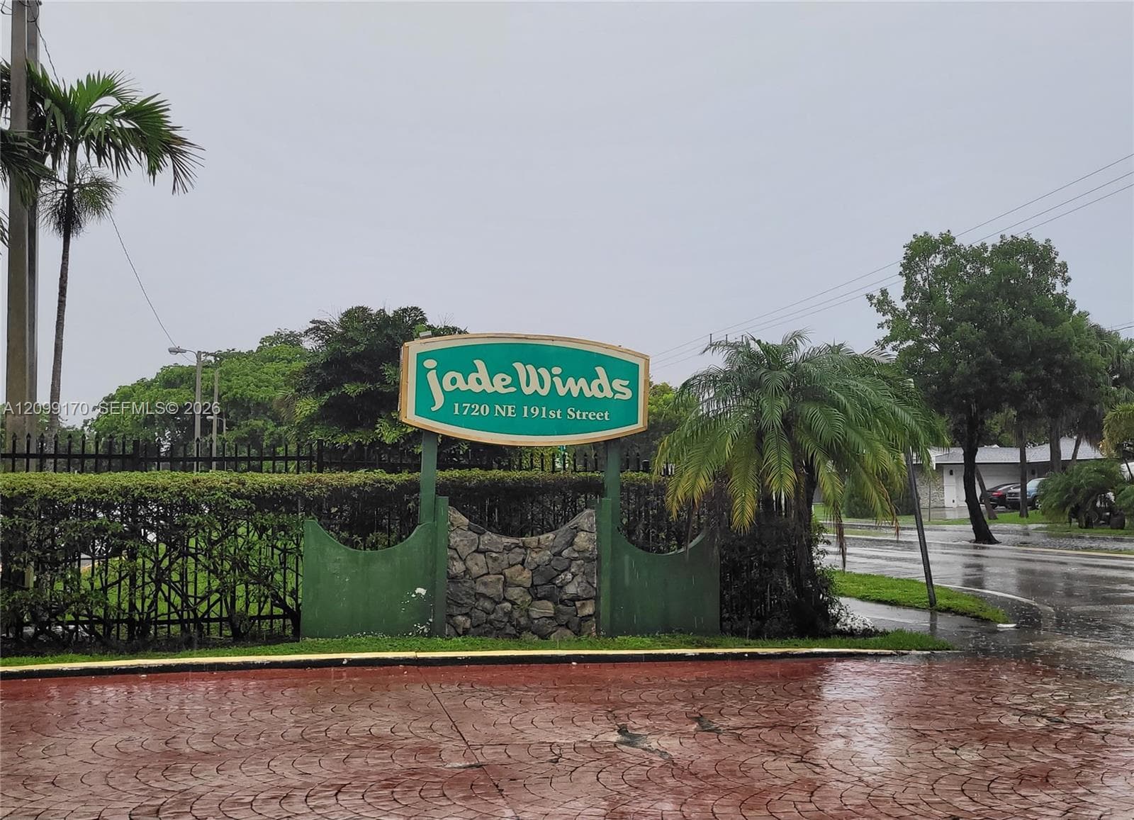 JADE WINDS · #615-1 in Miami - Photo 4