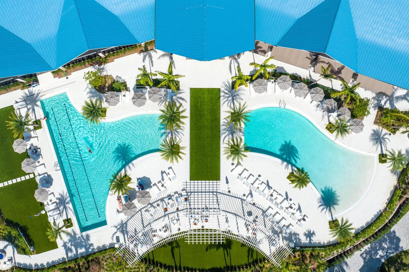The Pointe Clubhouse