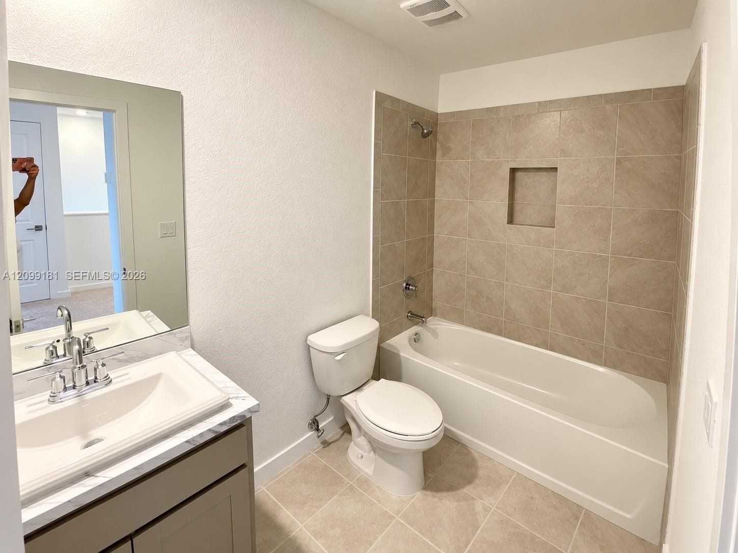 1223 NW 208th Ter photo 10