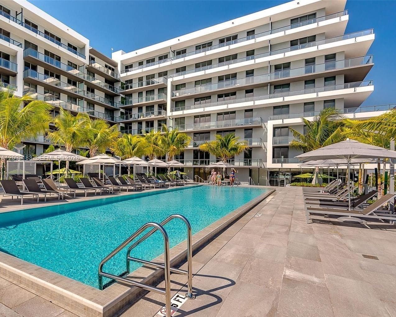 AVENTURA PARKSQUARE RESID · #502 in Aventura - Photo 16