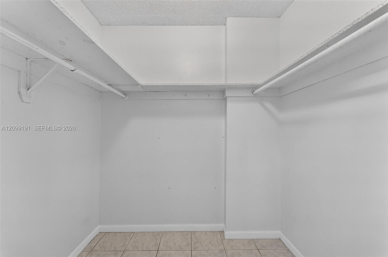 MEADOWBROOK TOWERS CONDO · #703 in Hallandale Beach - Photo 22
