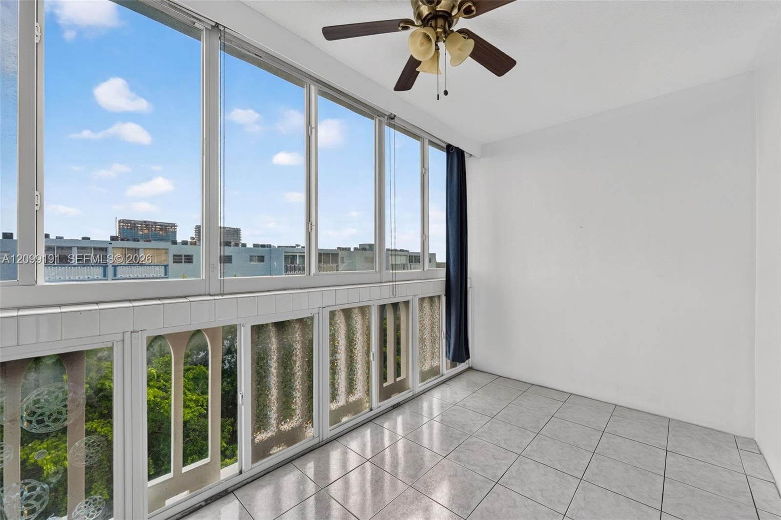 MEADOWBROOK TOWERS CONDO · #703 in Hallandale Beach - Photo 28