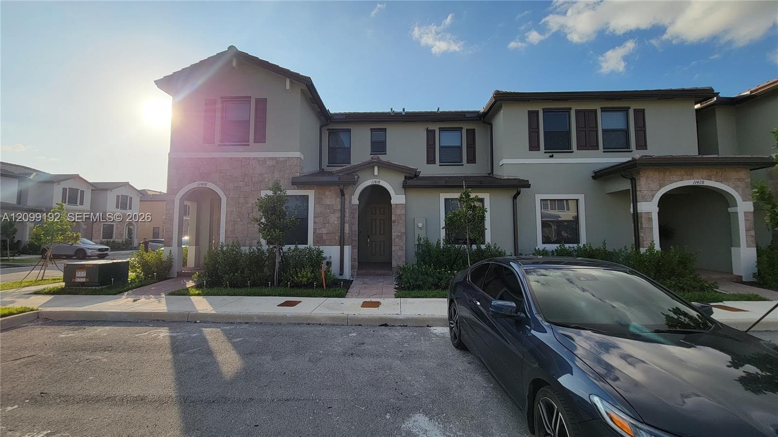 11418 W 34th Ct #. photo 1