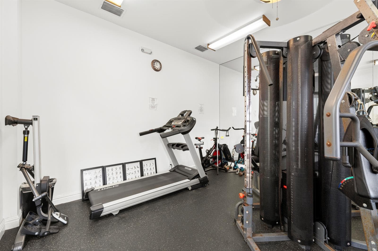 86_wpb + mariners cove - gym 01
