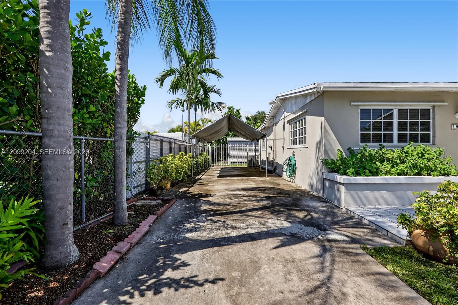 19360 SW 115th Ave photo 7