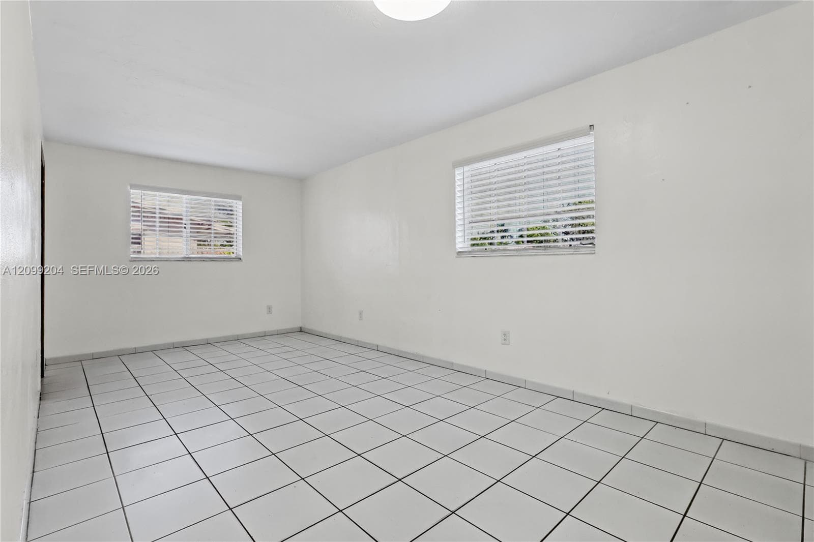 19360 SW 115th Ave photo 34