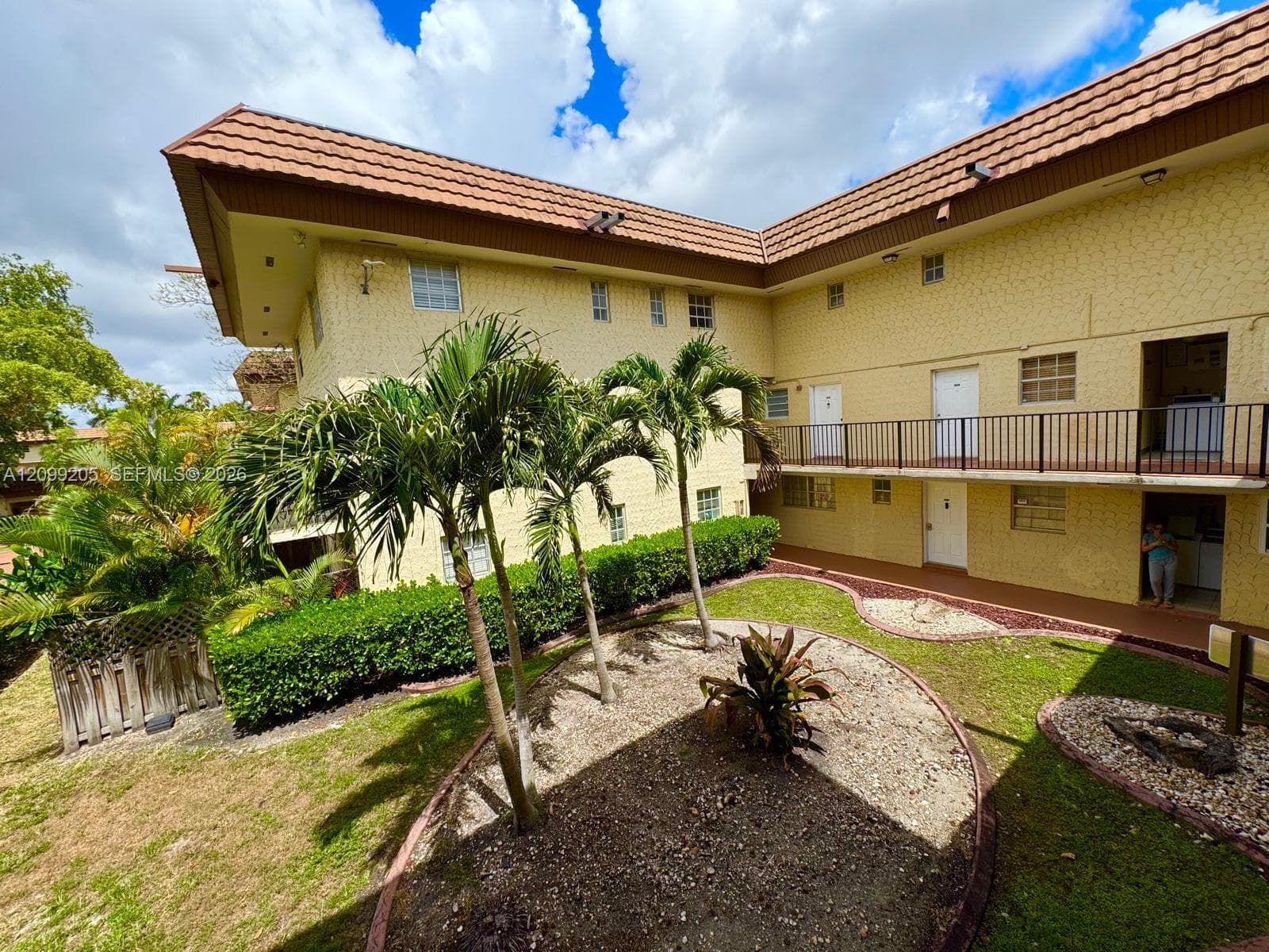 COURTYARDS AT KENDALL CON · #4-202 in Miami - Photo 20