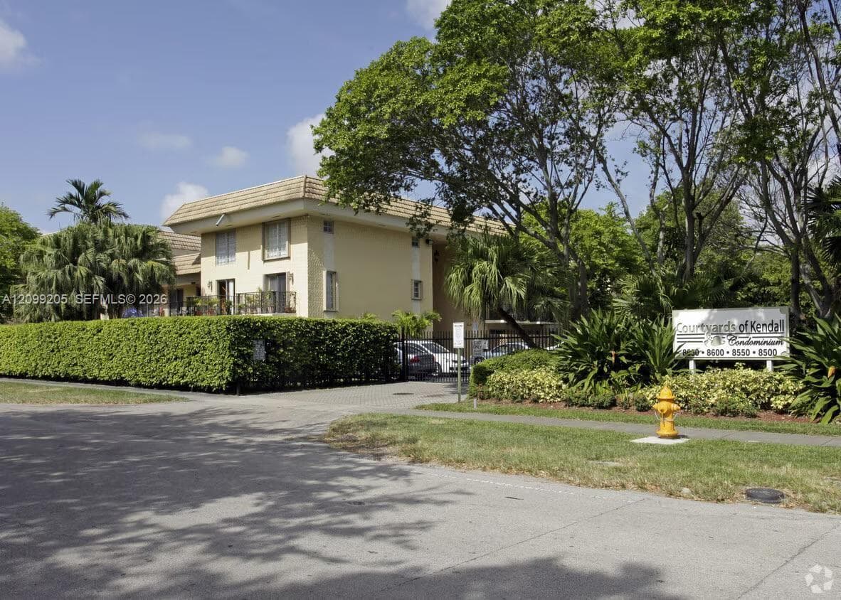 COURTYARDS AT KENDALL CON · #4-202 in Miami - Photo 21
