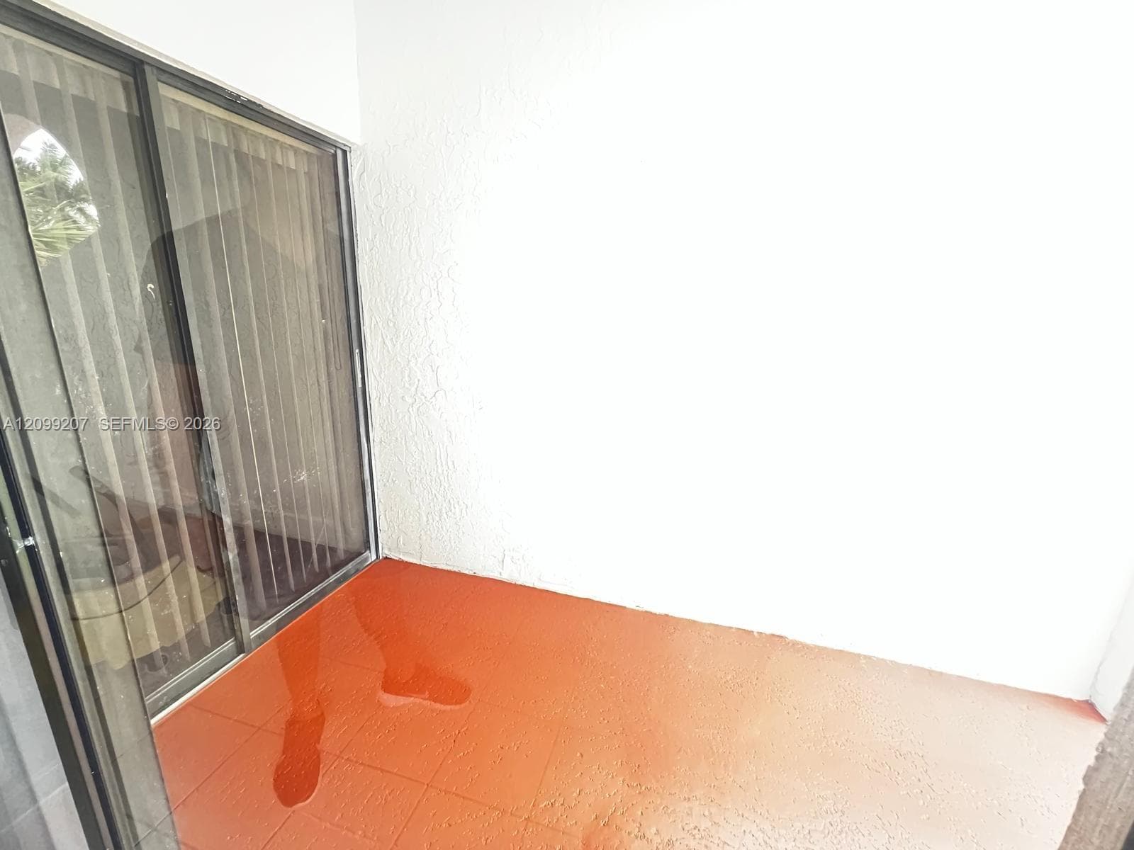 POINT LAKE CONDO I · #207 in Miami - Photo 19