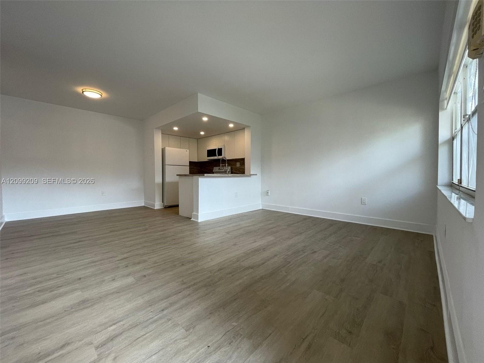 CORAL POINTE TOWNHOMES CO · #5-105 in Miami - Photo 2
