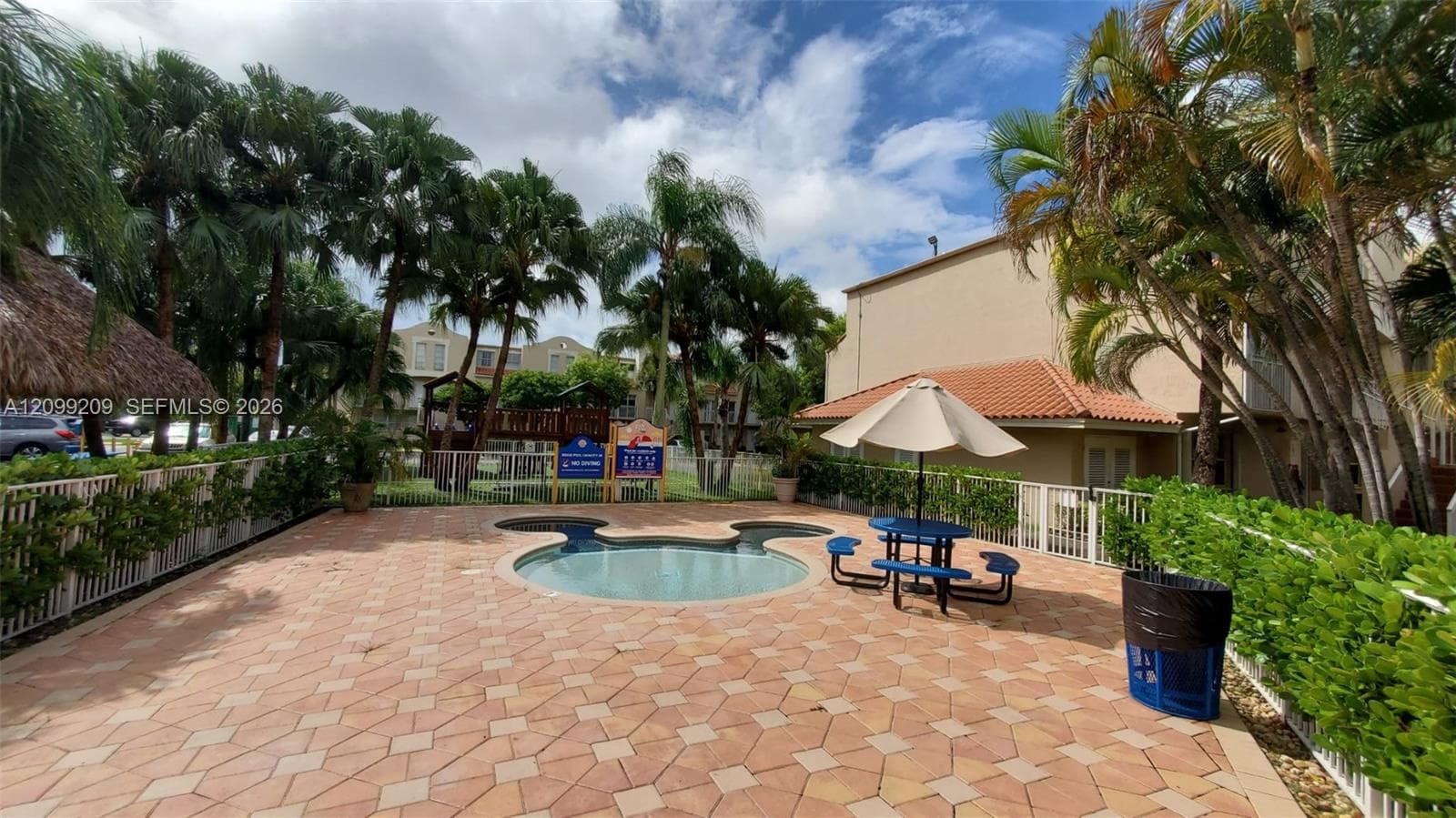 CORAL POINTE TOWNHOMES CO · #5-105 in Miami - Photo 15
