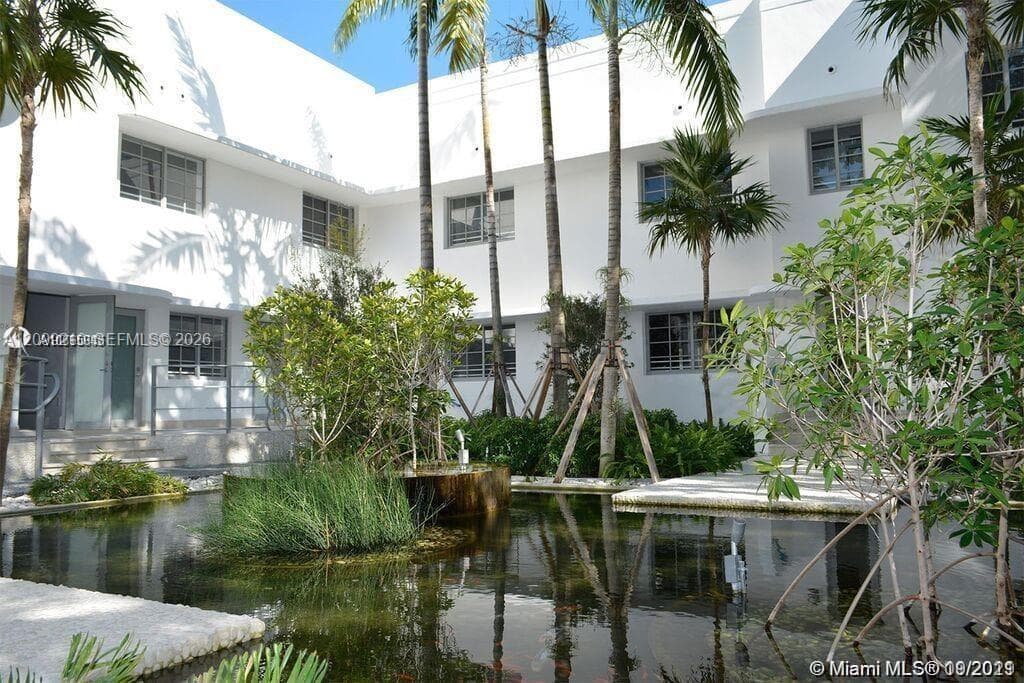 LINCOLN SUB · #102 in Miami Beach - Photo 1