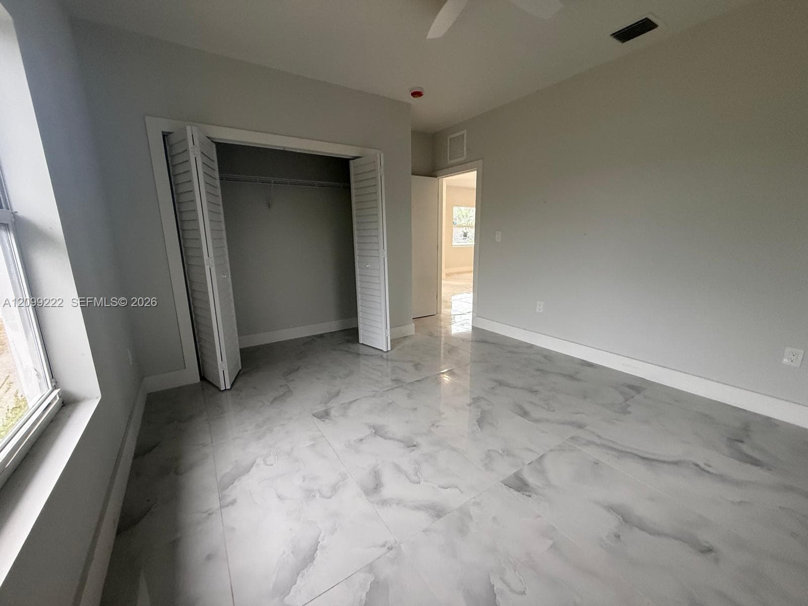 2445 Taft St #- photo 8