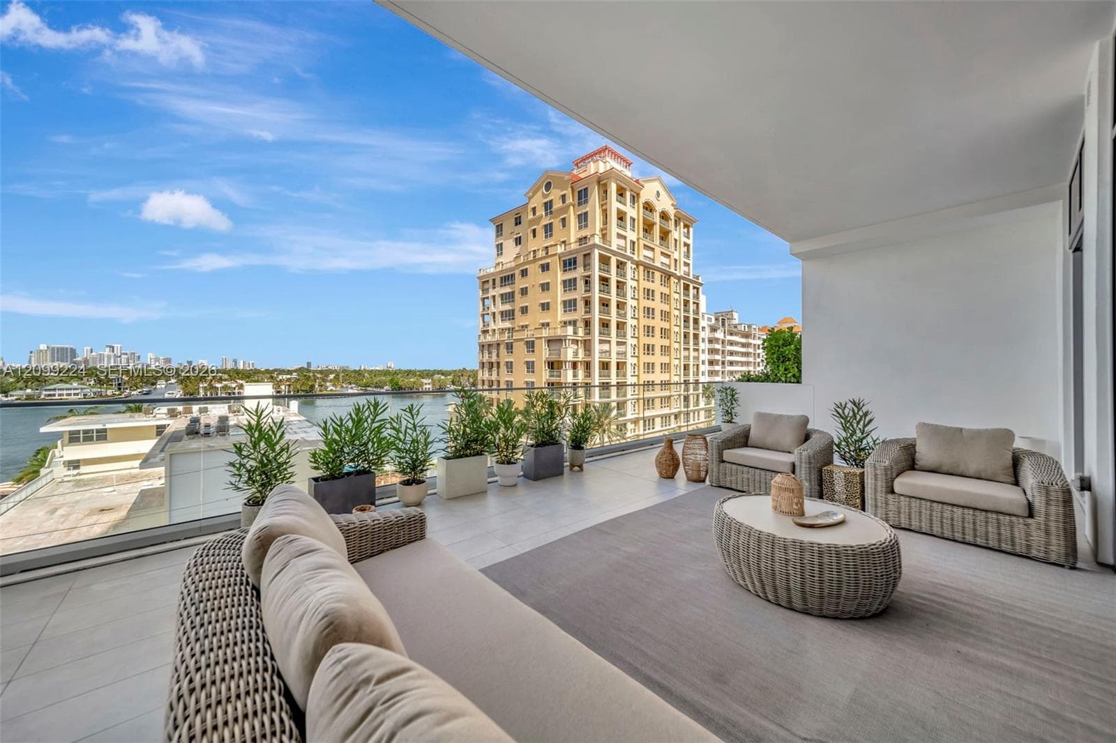 Selene Oceanfront Residences · #403 in Fort Lauderdale - Photo 39