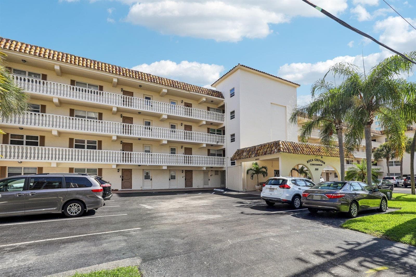 3-web-or-mls-E Royal Palm Rd-2005-003