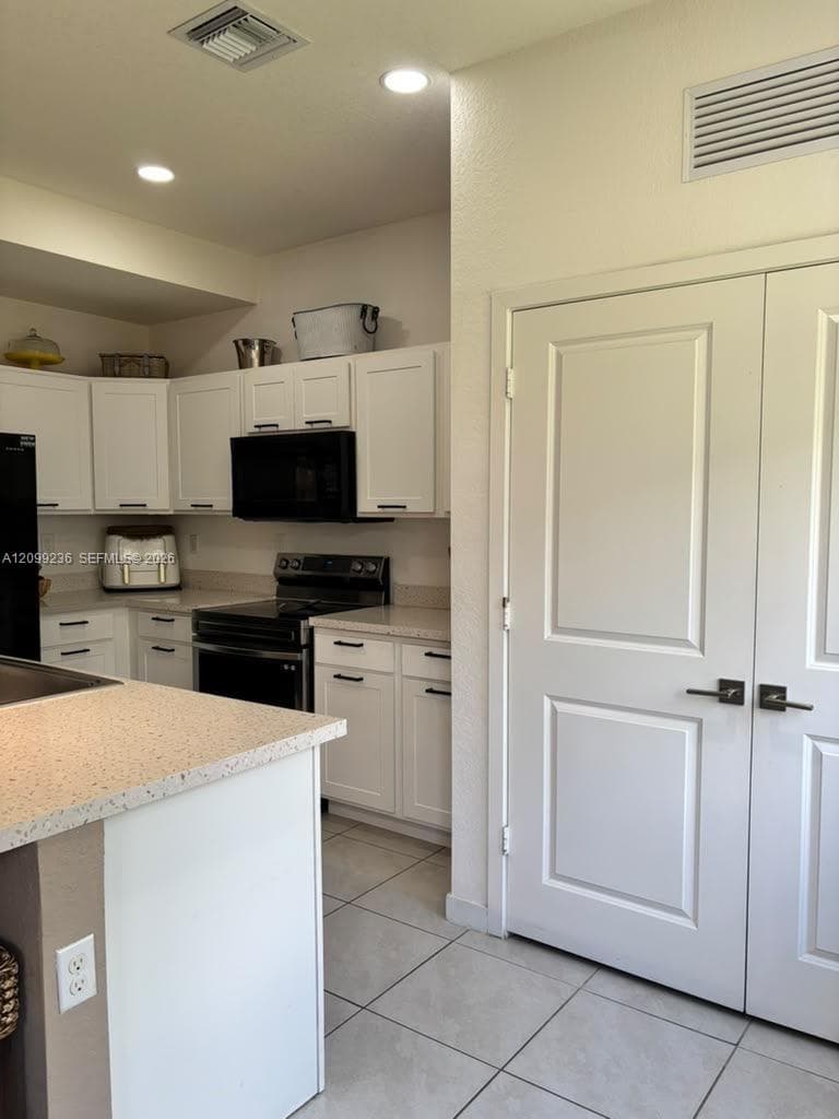 20816 NW 13th Ct photo 14