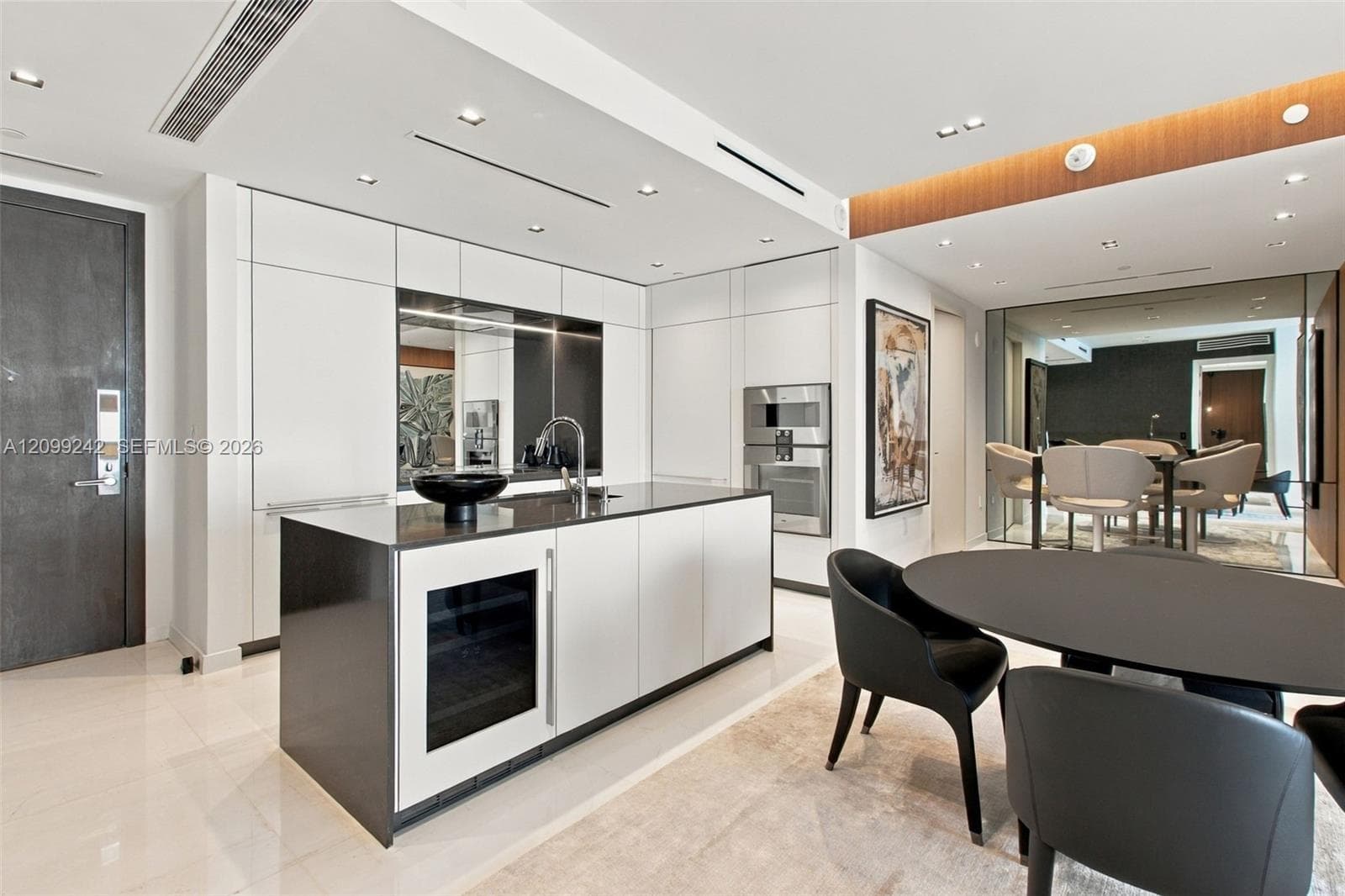 Aston Martin Residences · #5105W in Miami - Photo 2
