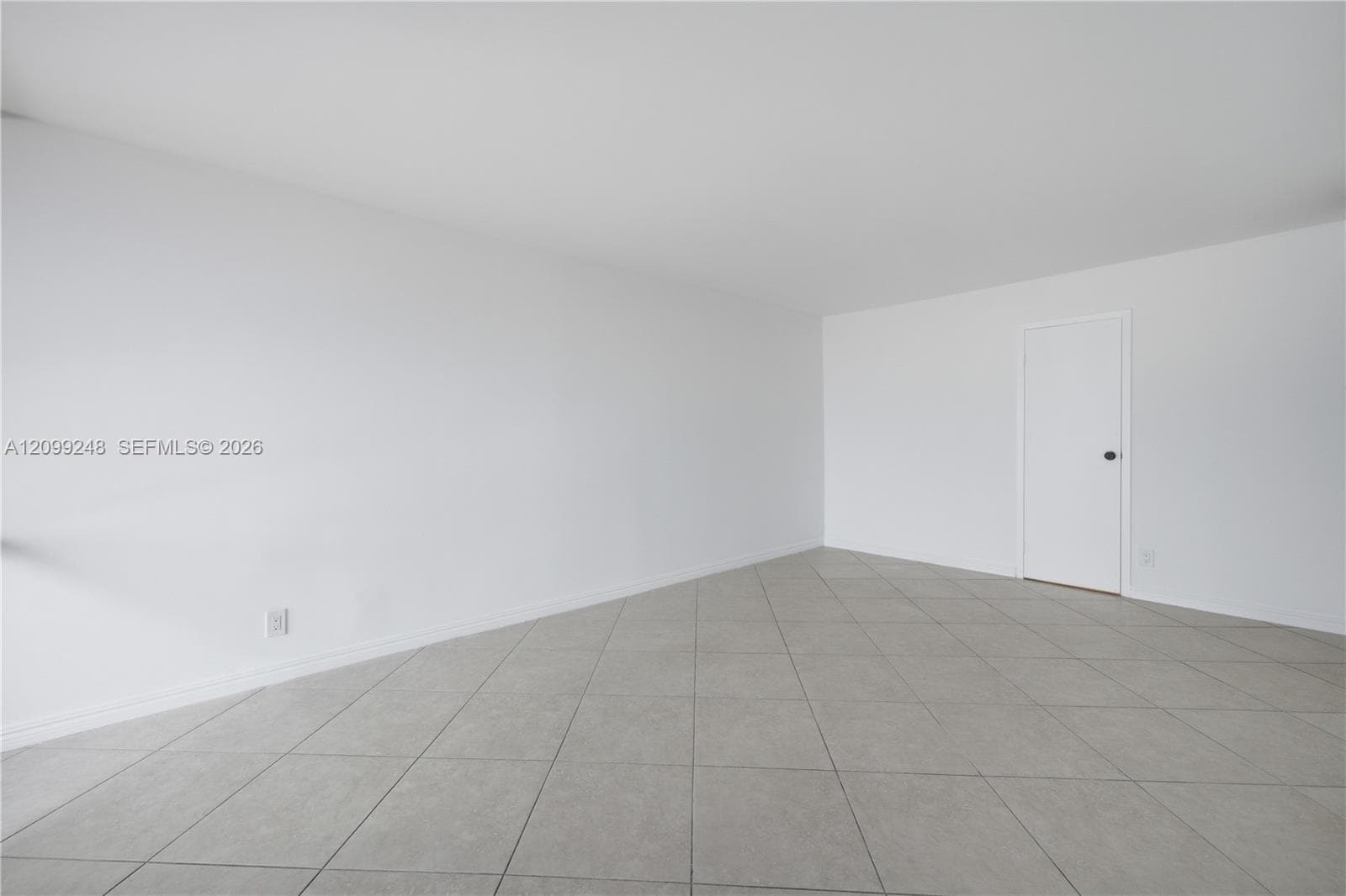 Avant Garde Condo · #703 in Hallandale Beach - Photo 17