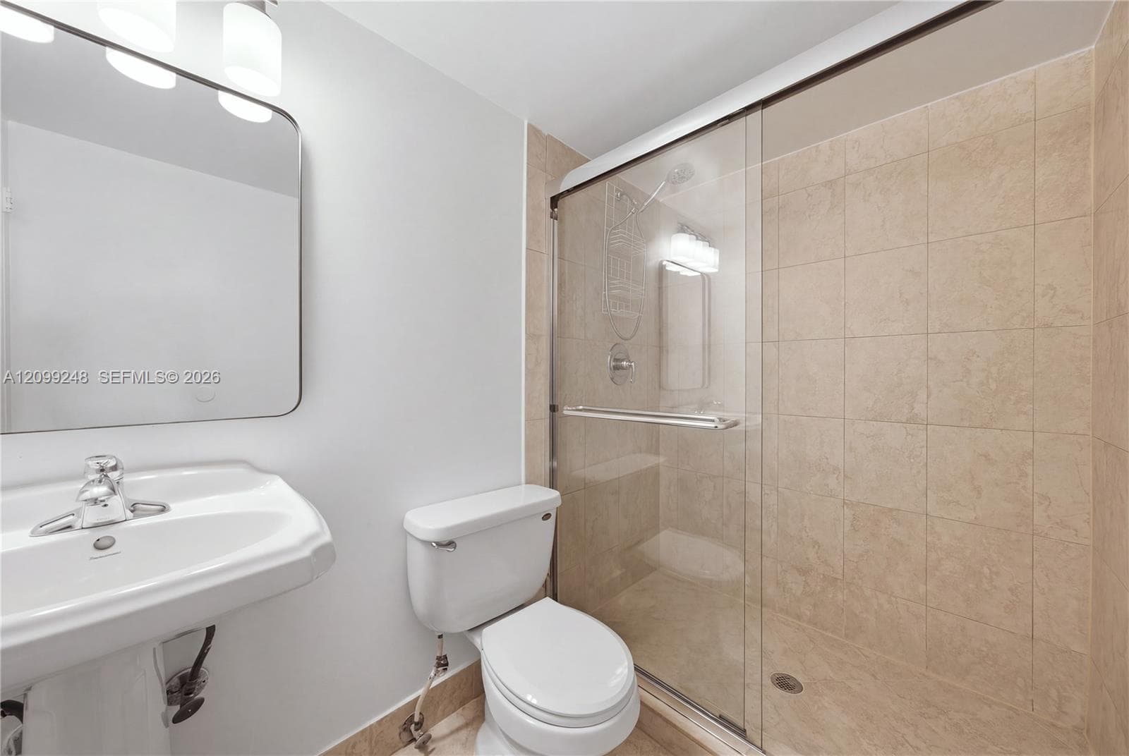 Avant Garde Condo · #703 in Hallandale Beach - Photo 28