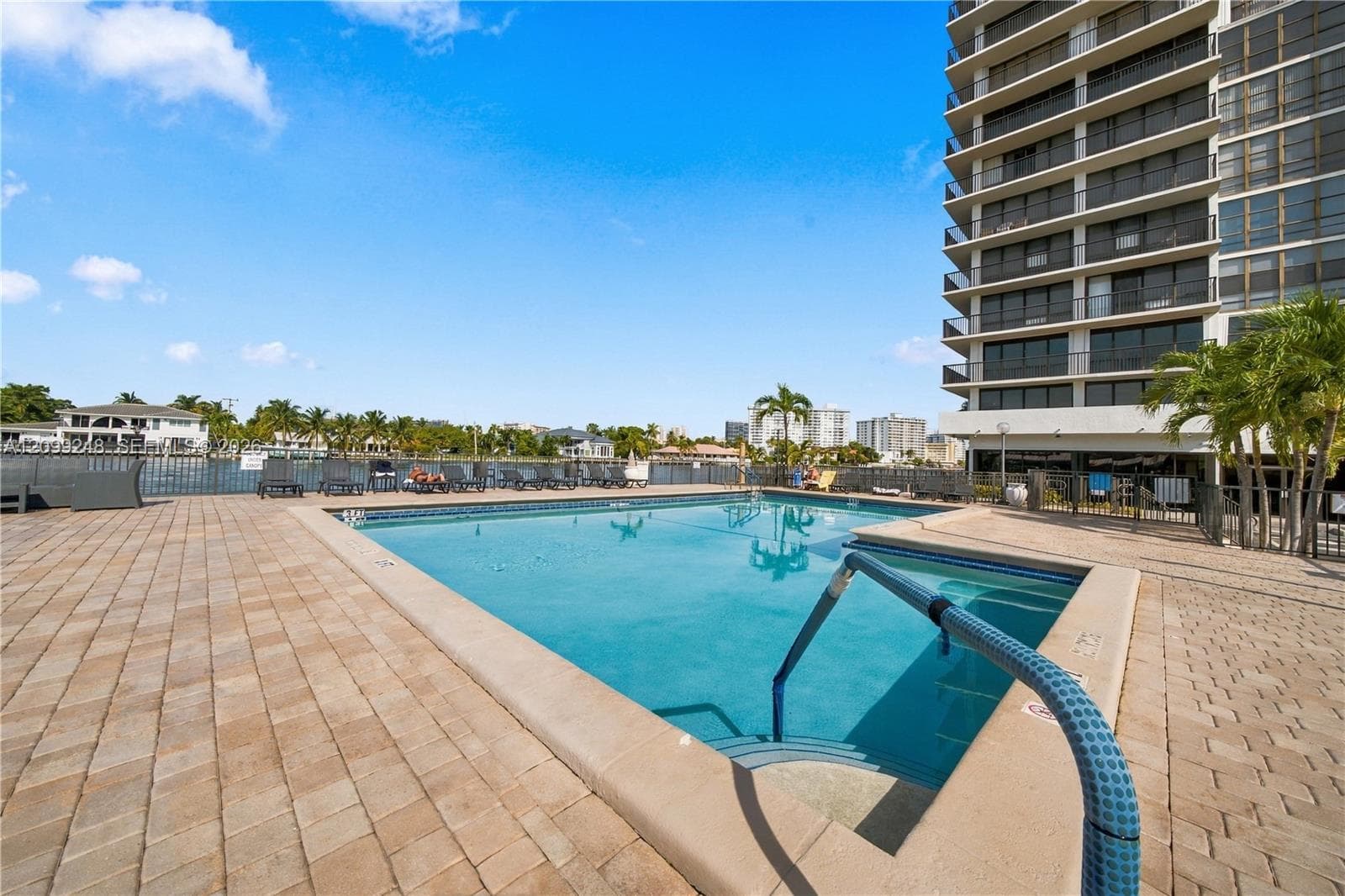 Avant Garde Condo · #703 in Hallandale Beach - Photo 29