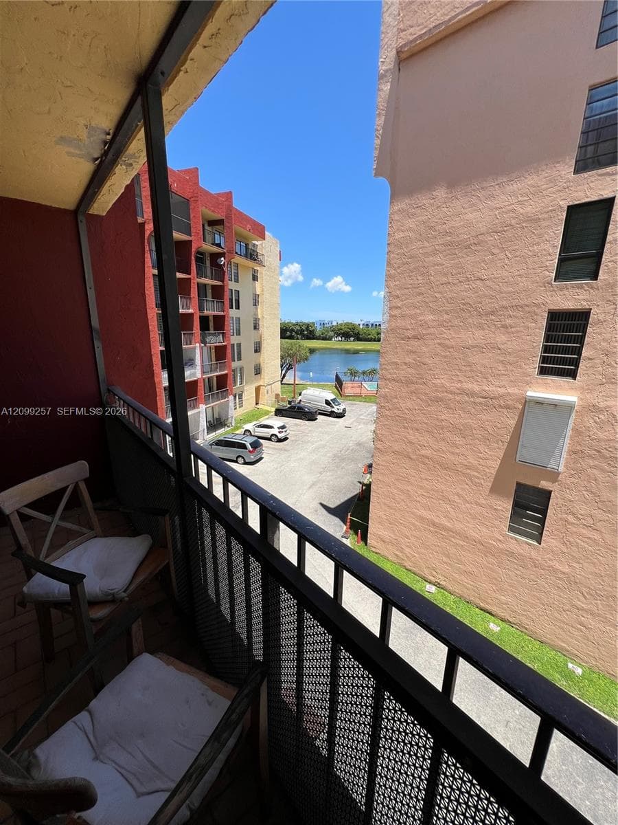 Golfview Club · #402 in Miami - Photo 9