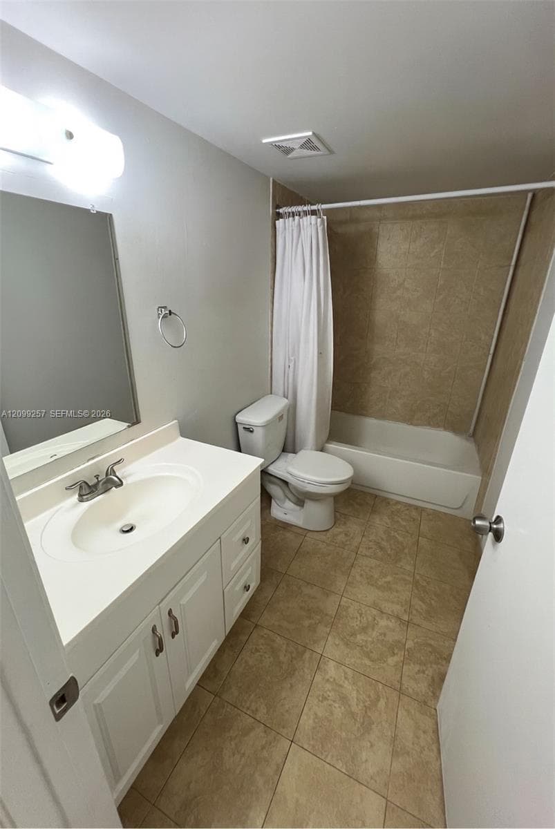 Golfview Club · #402 in Miami - Photo 4