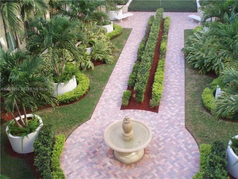 TOSCANO CONDO · #810S in Miami - Photo 13