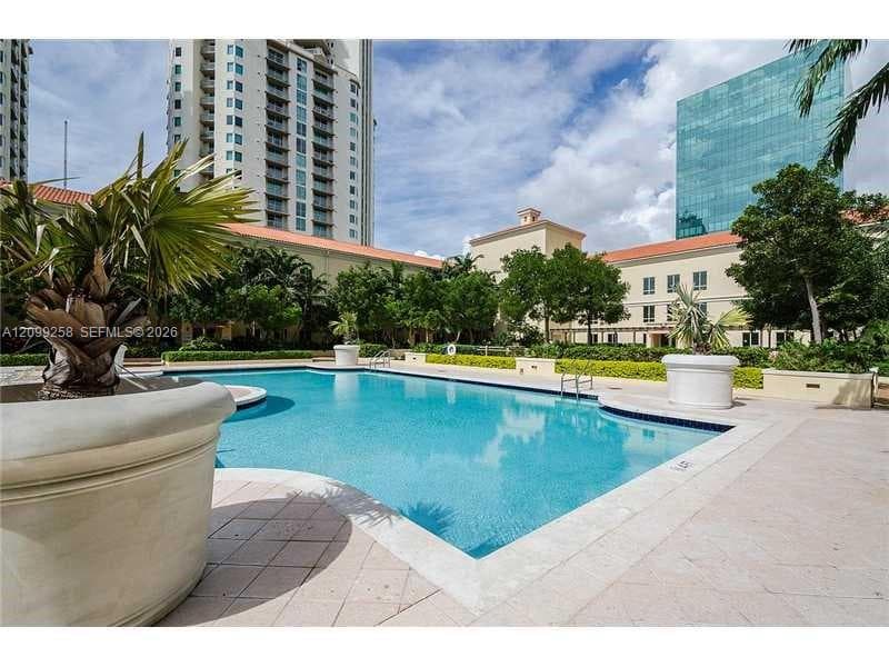 TOSCANO CONDO · #810S in Miami - Photo 5