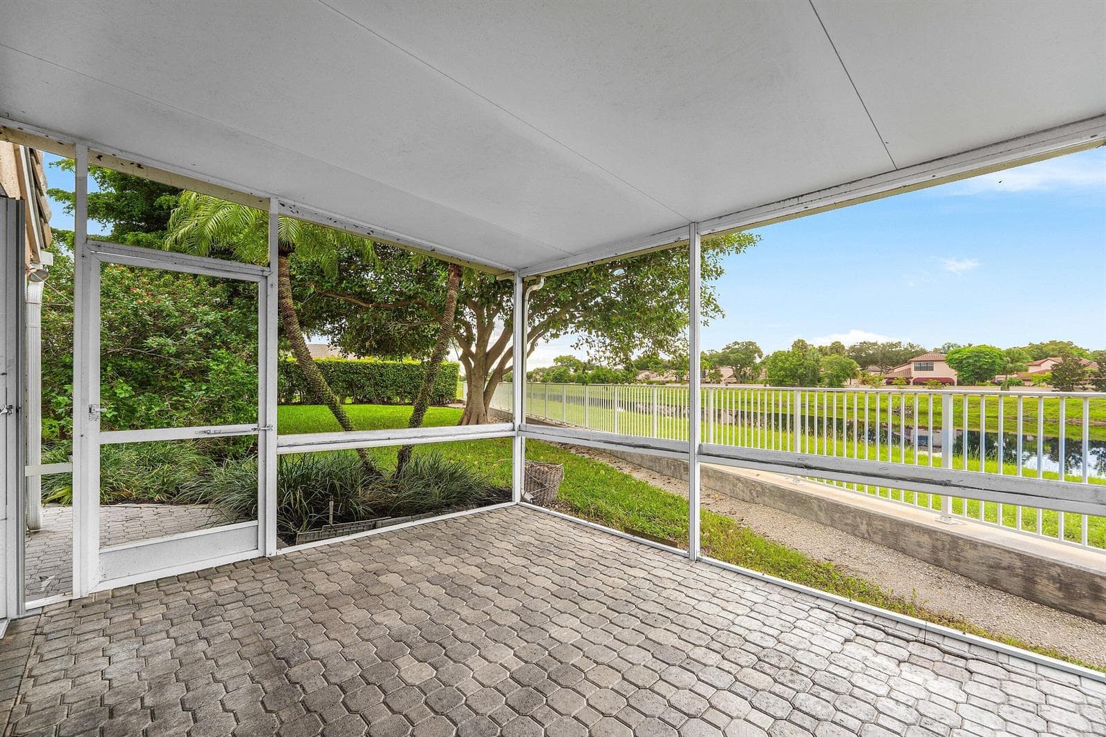 034-23350TorreCircle-BocaRaton-FL-33433-