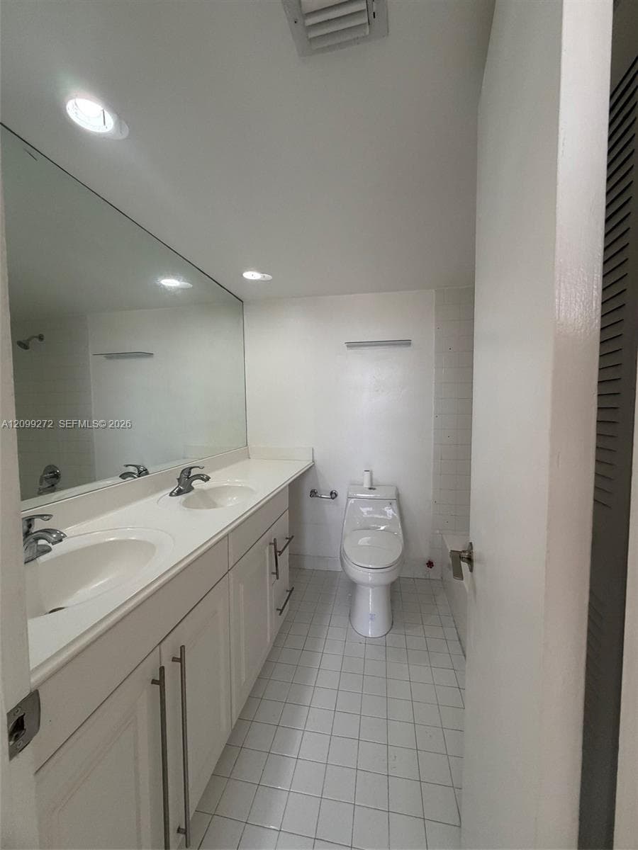 THE TERRACES CONDO PH II · #D412 in Miami - Photo 15