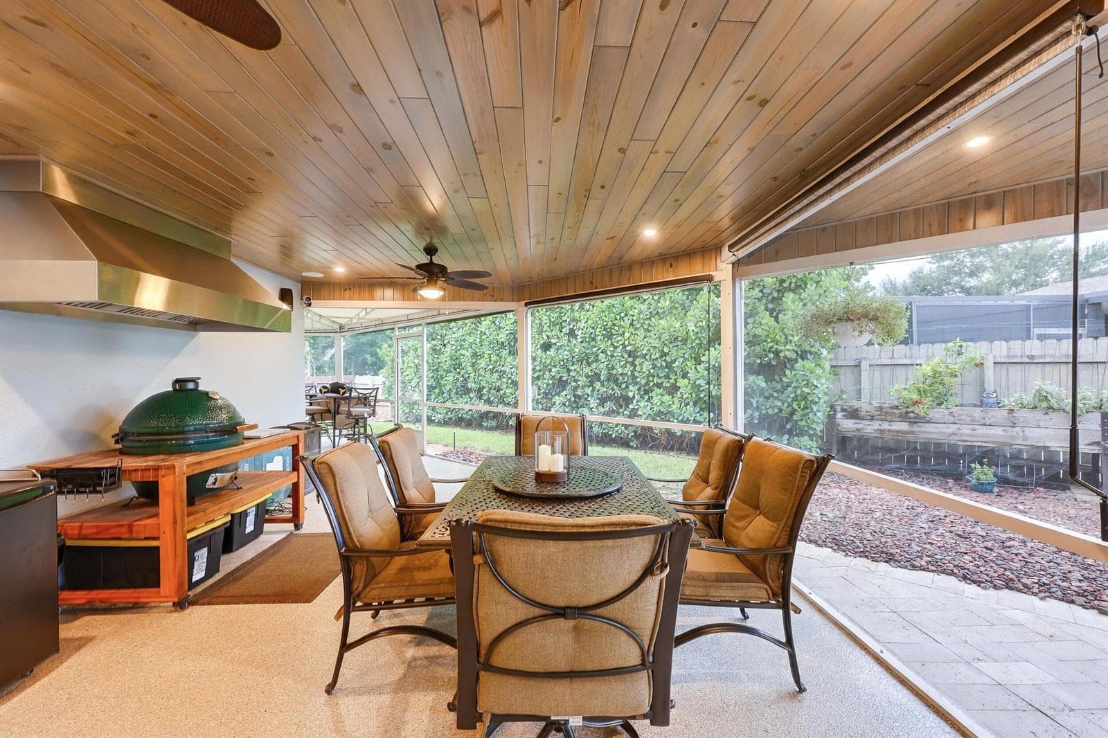 Nearly 1400sqft covered & screened patio