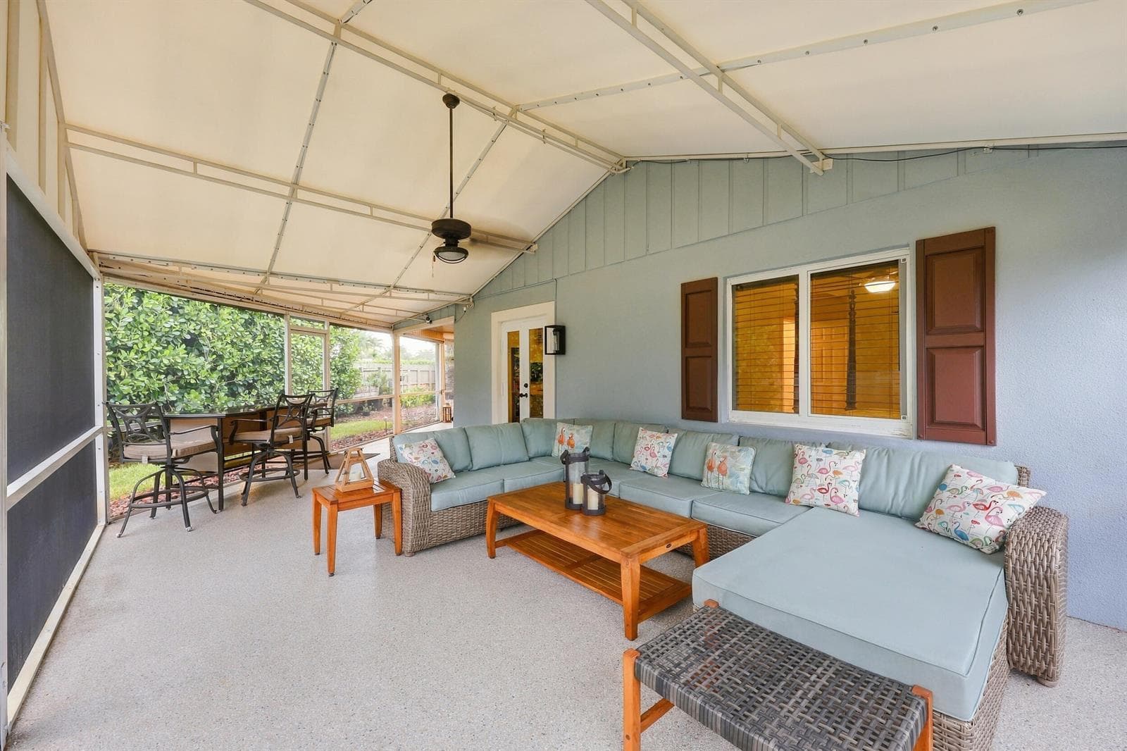 Nearly 1400sqft covered & screened patio