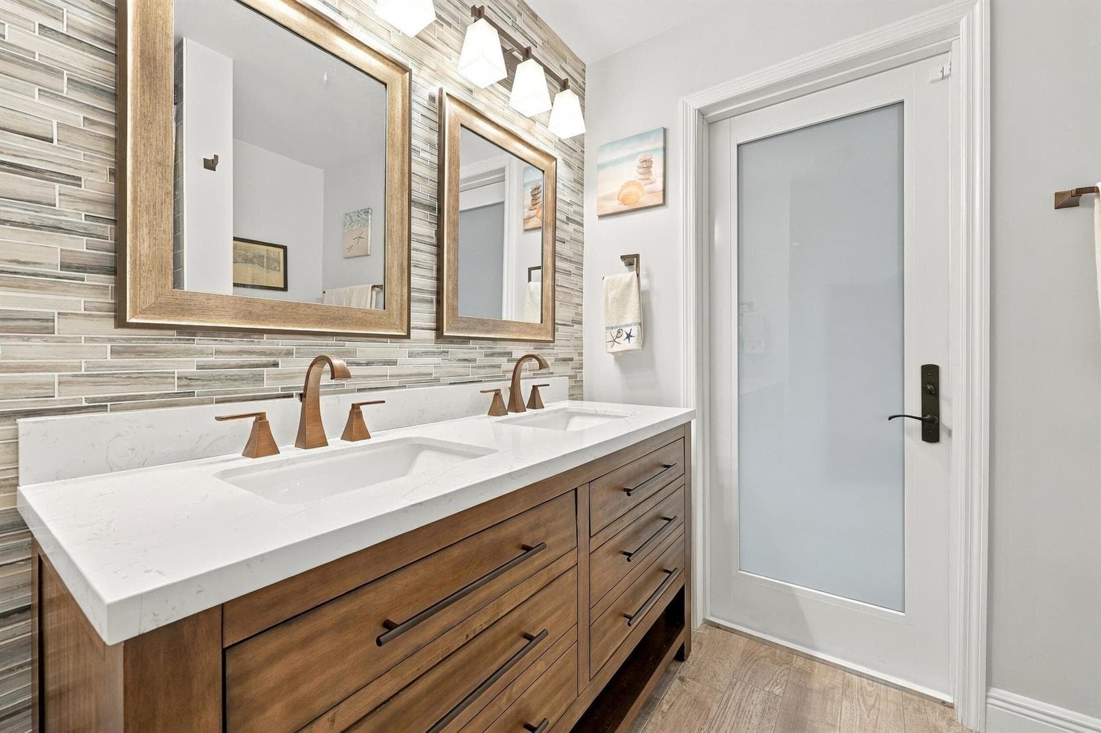 Cabana Bathroom - Full Bath 2