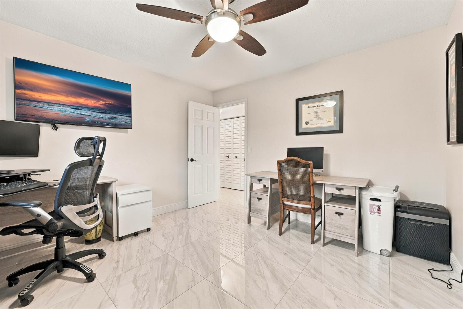 Guest Bedroom 1